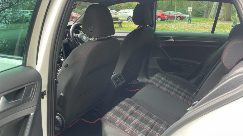 Volkswagen Golf 2.0 TSI 245 GTI Performance 5dr DSG Petrol Hatchback